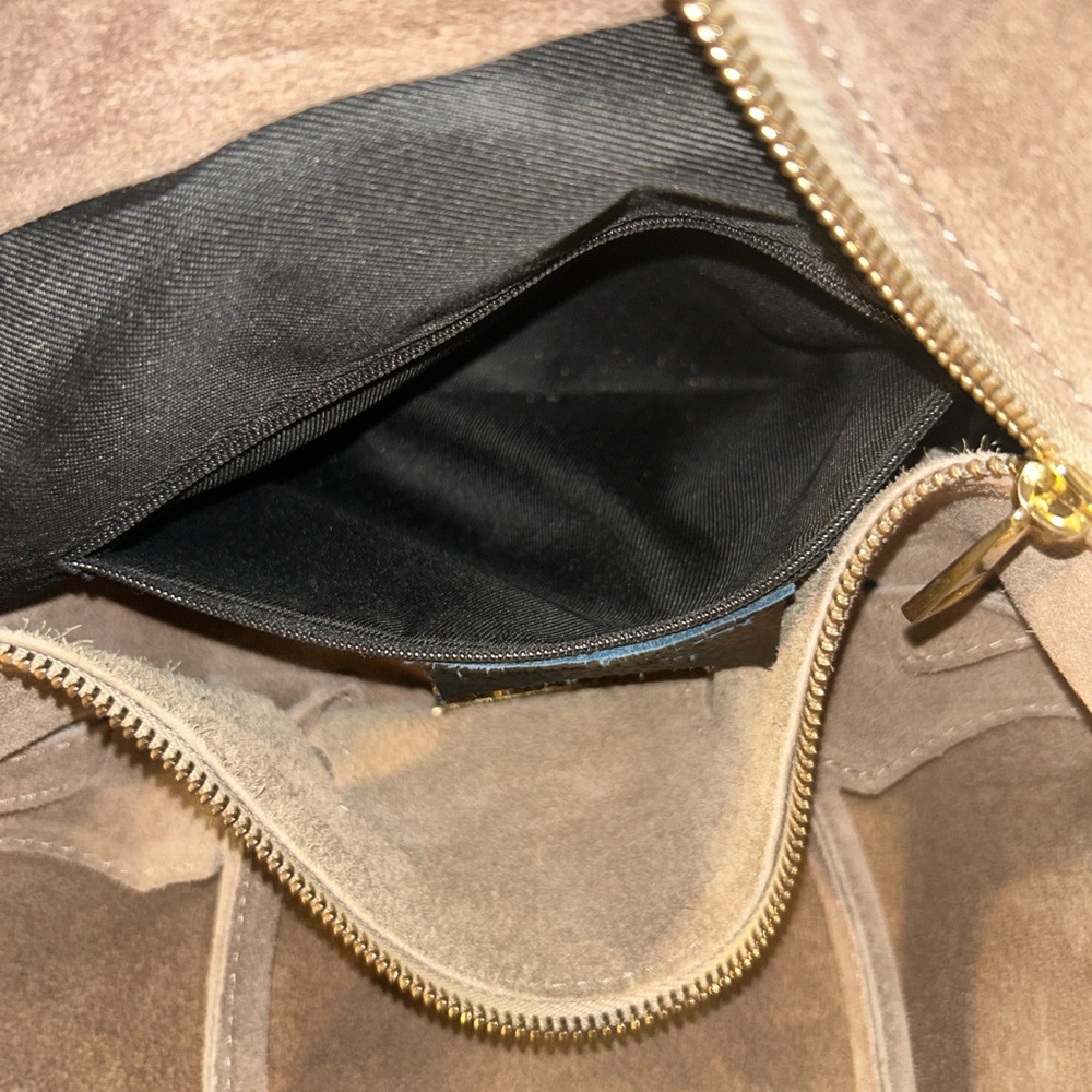 POEMIA ROMA GENUINE SUEDE HANDBAG - Picture 14 of 15